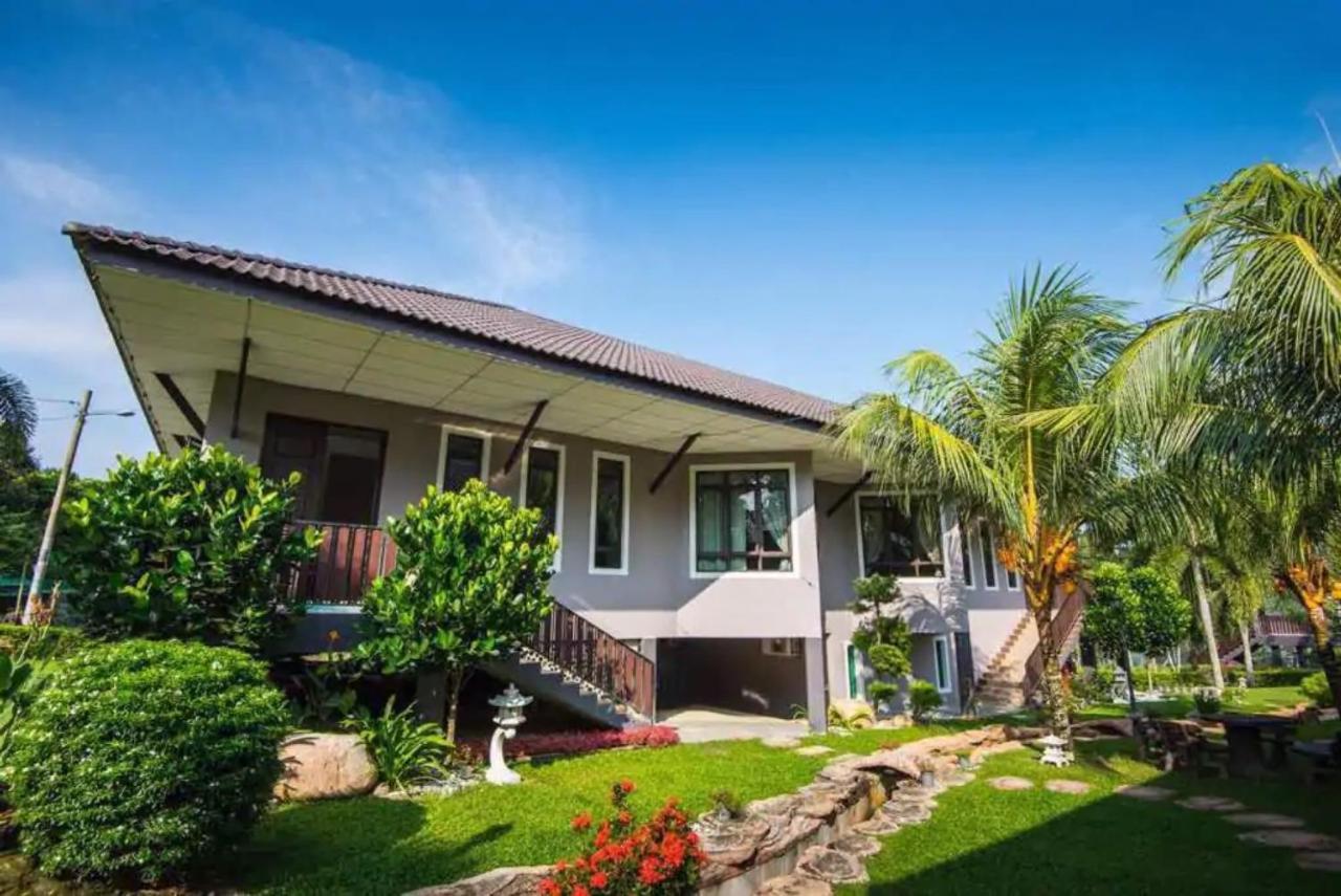 Capital O 90088 Mbp Leisure Resort Batu Pahat Exterior foto